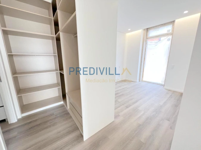 Apartamento T3 para Venda em Vilar de Pinheiro Foto 13