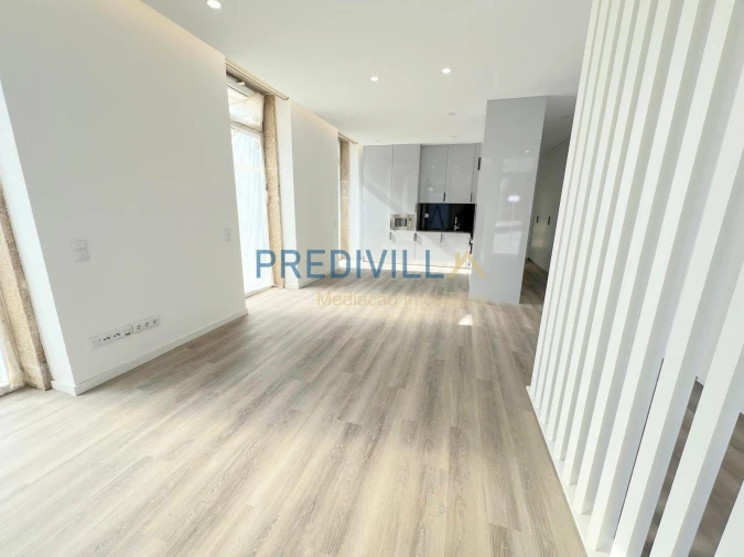 Apartamento T3 para Venda em Vilar de Pinheiro Foto 3