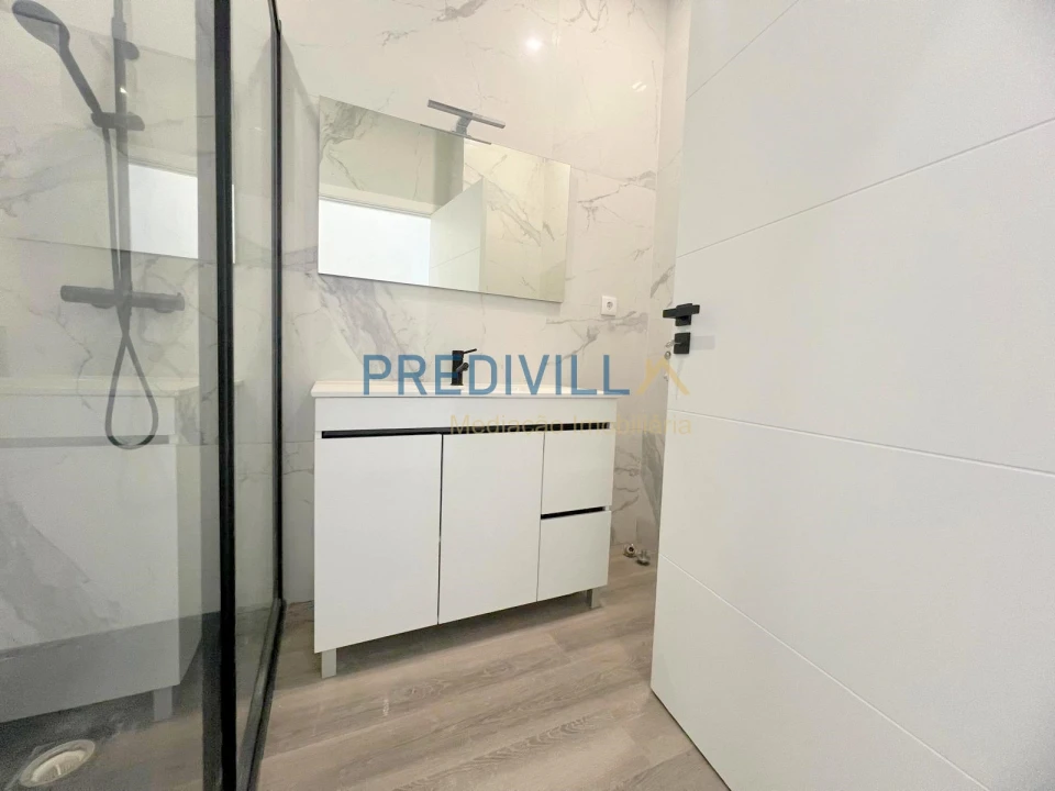 Apartamento T3 para Venda em Vilar de Pinheiro Foto 9