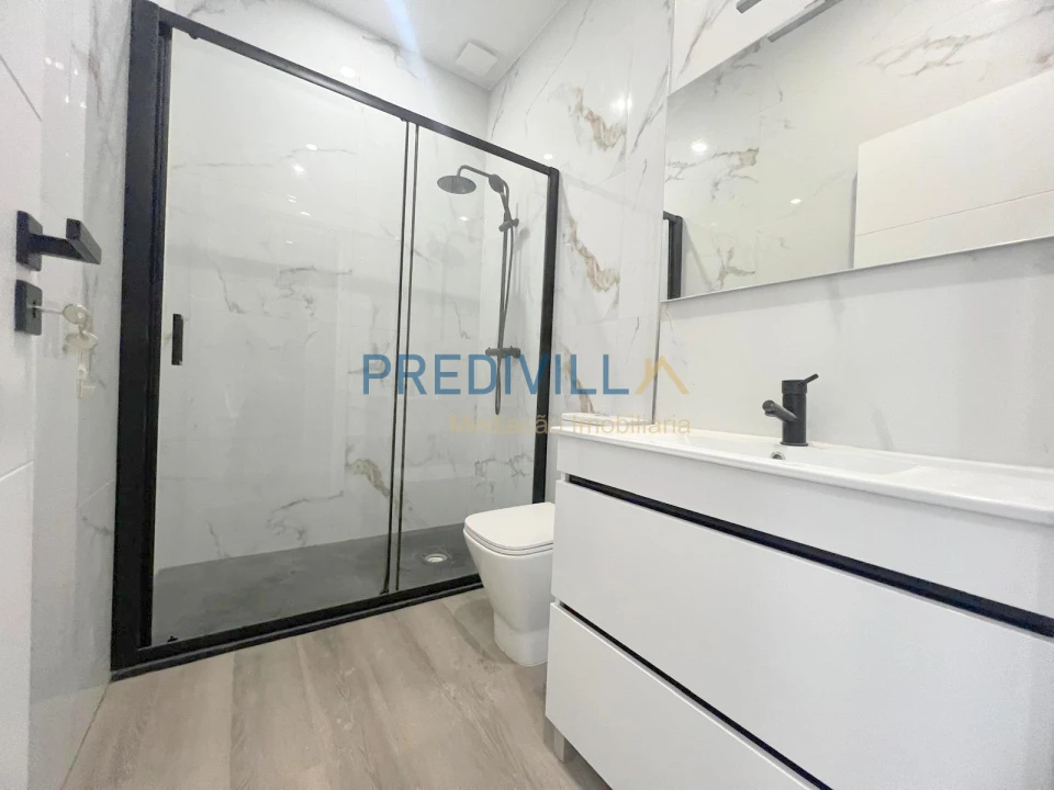 Apartamento T3 para Venda em Vilar de Pinheiro Foto 14