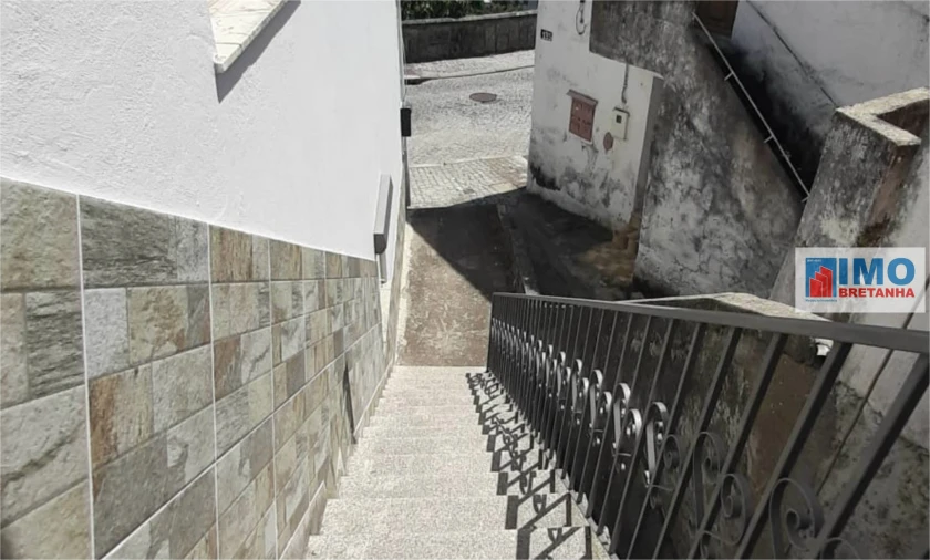 Moradia T4 para Venda em Covilhã e Canhoso Foto 12