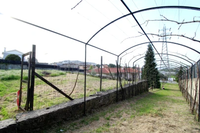 Moradia T3 para Venda em Ferreiros e Gondizalves