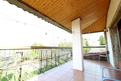 Moradia T3 para Venda em Ferreiros e Gondizalves