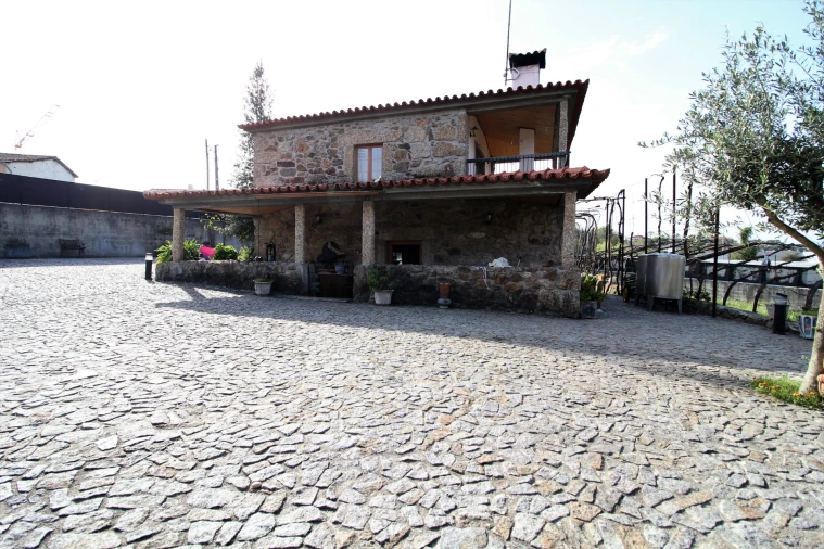 Moradia T3 para Venda em Ferreiros e Gondizalves Foto 3