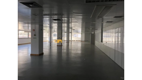 Escritório para Arrendamento em Lordelo do Ouro e Massarelos