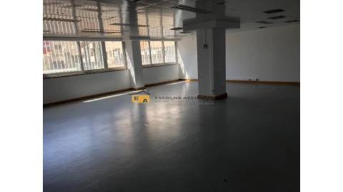 Escritório para Arrendamento em Lordelo do Ouro e Massarelos