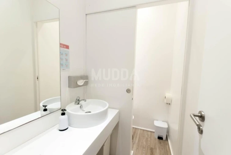 Negócio para Venda em Arrifana Foto 7