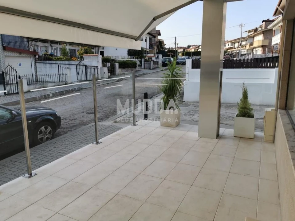 Negócio para Venda em Arrifana Foto 4