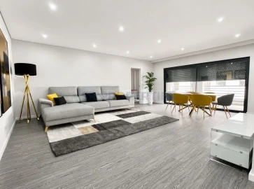 Apartamento T3 para Venda em Olhão