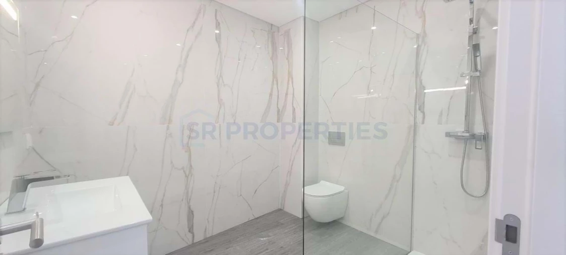 Apartamento T3 para Venda em Olhão Foto 3