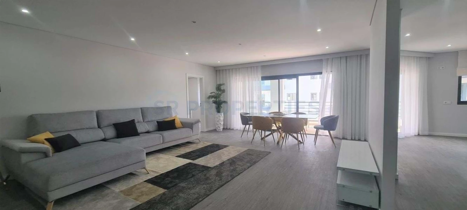 Apartamento T3 para Venda em Olhão Foto 16