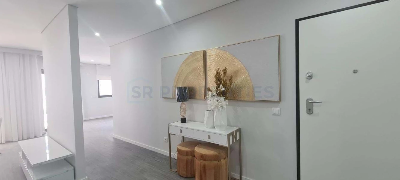 Apartamento T3 para Venda em Olhão Foto 2