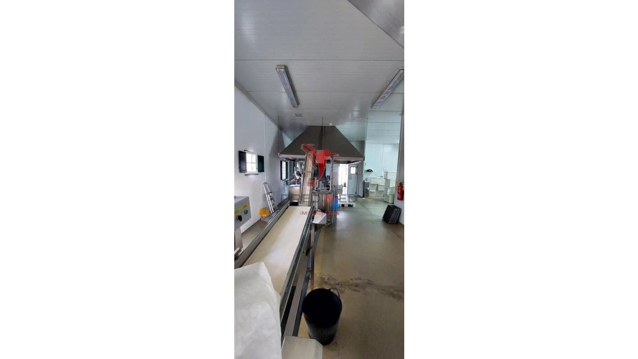 Armazém para Venda em Fortios Foto 14