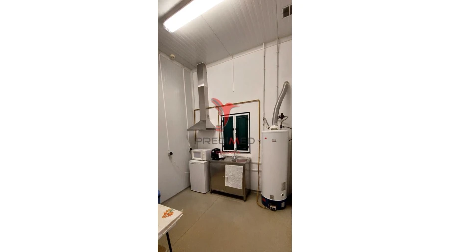 Armazém para Venda em Fortios Foto 7