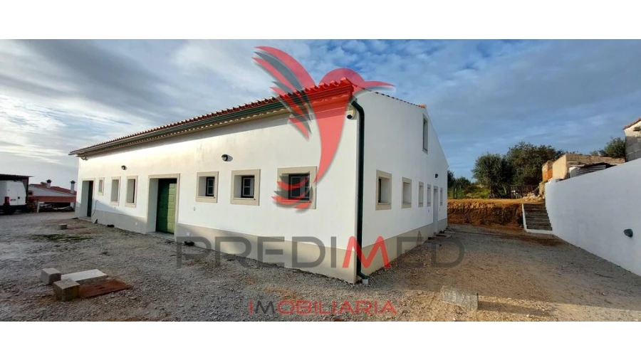 Armazém para Venda em Fortios Foto 2