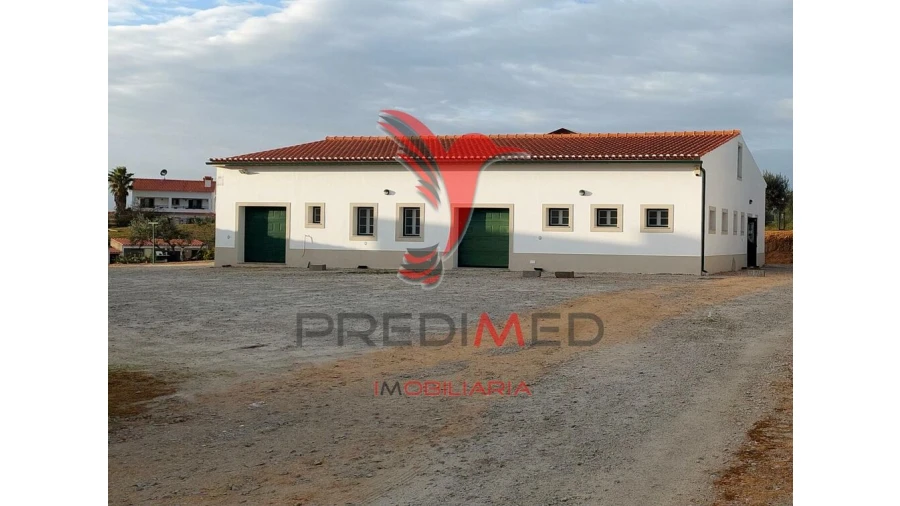 Armazém para Venda em Fortios Foto 3