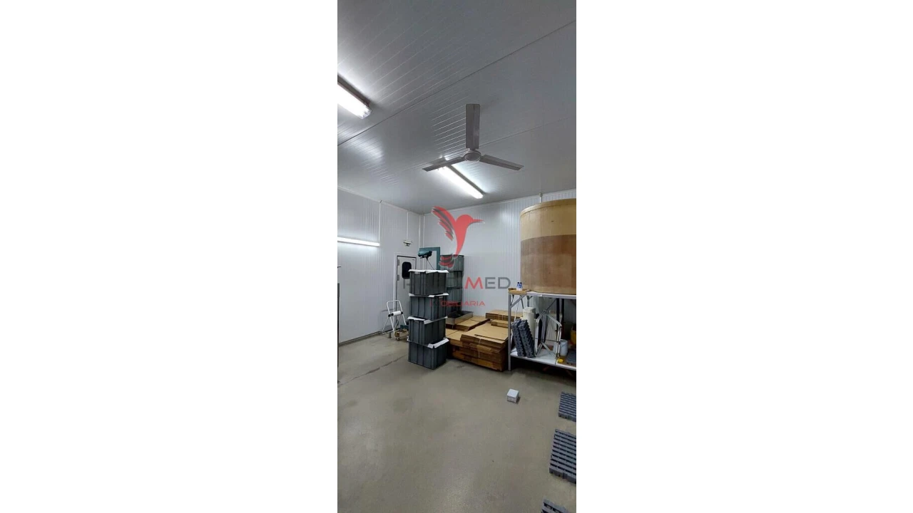 Armazém para Venda em Fortios Foto 16