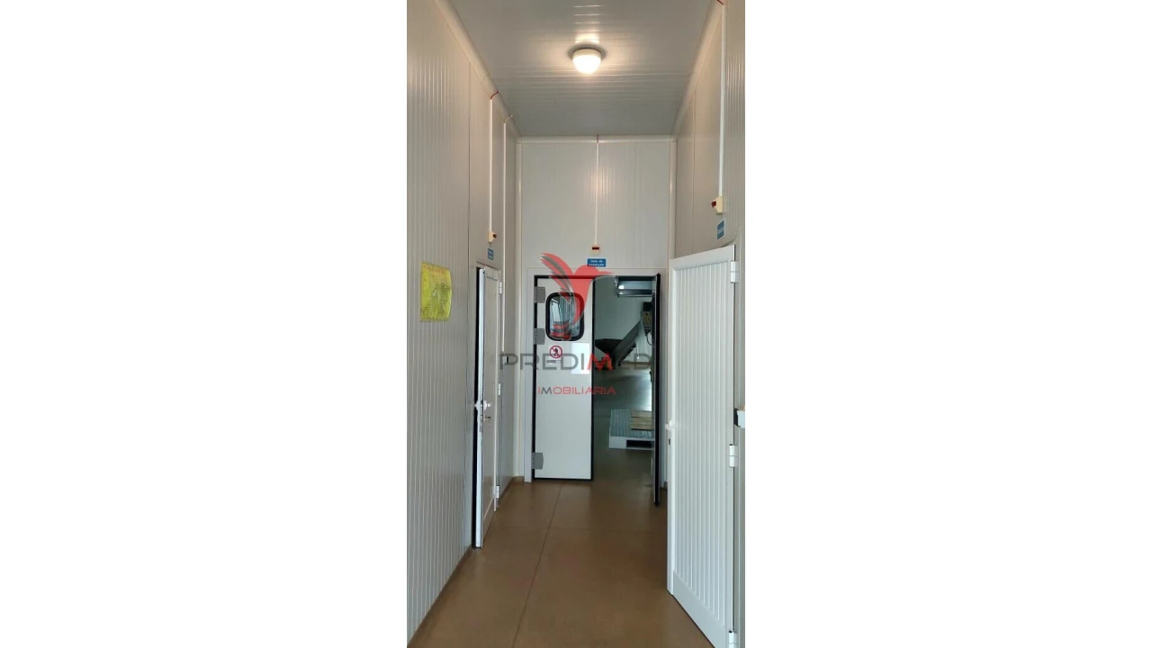 Armazém para Venda em Fortios Foto 6