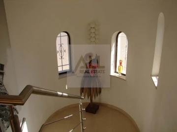 Moradia T4 para Venda em Lagos (São Sebastião e Santa Maria)