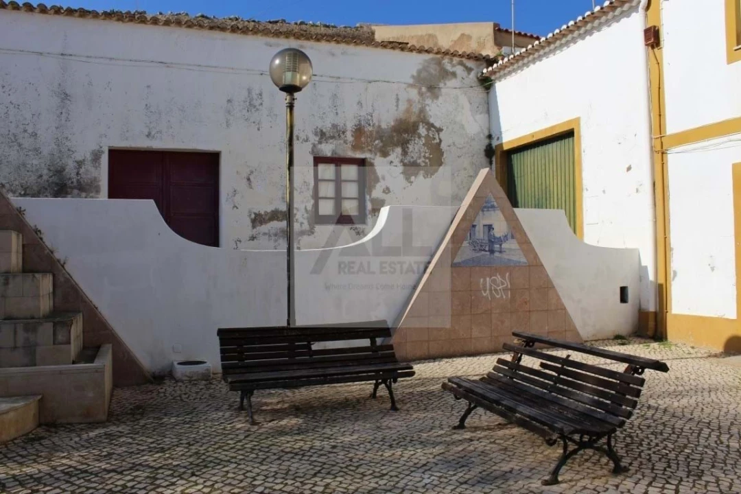 Negócio para Venda em Lagos (São Sebastião e Santa Maria) Foto 5