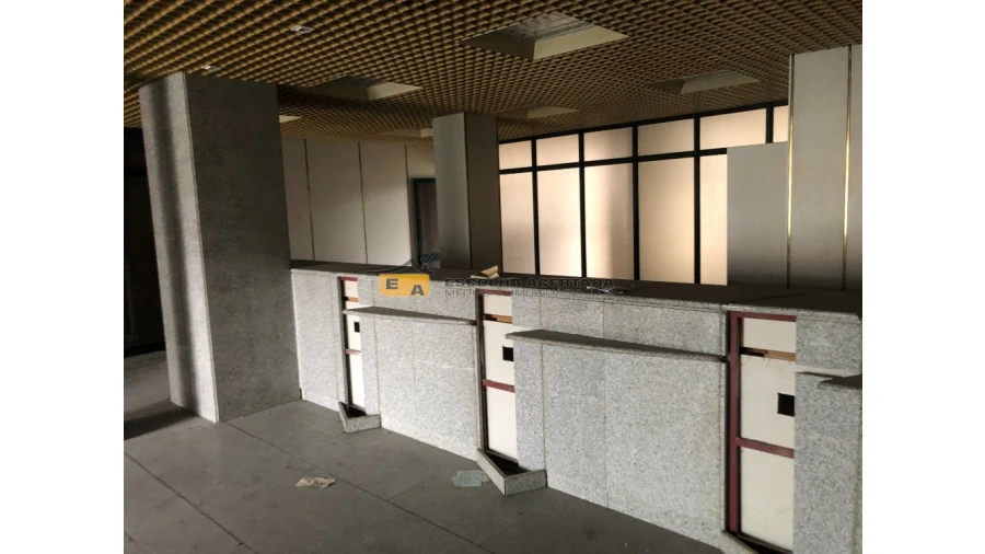 Loja para Venda em Gulpilhares e Valadares Foto 7