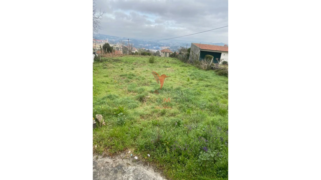 Terreno para Venda em Rebordões Foto 4