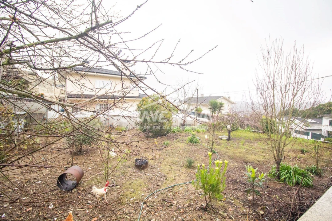 Terreno para Venda em Argoncilhe Foto 1