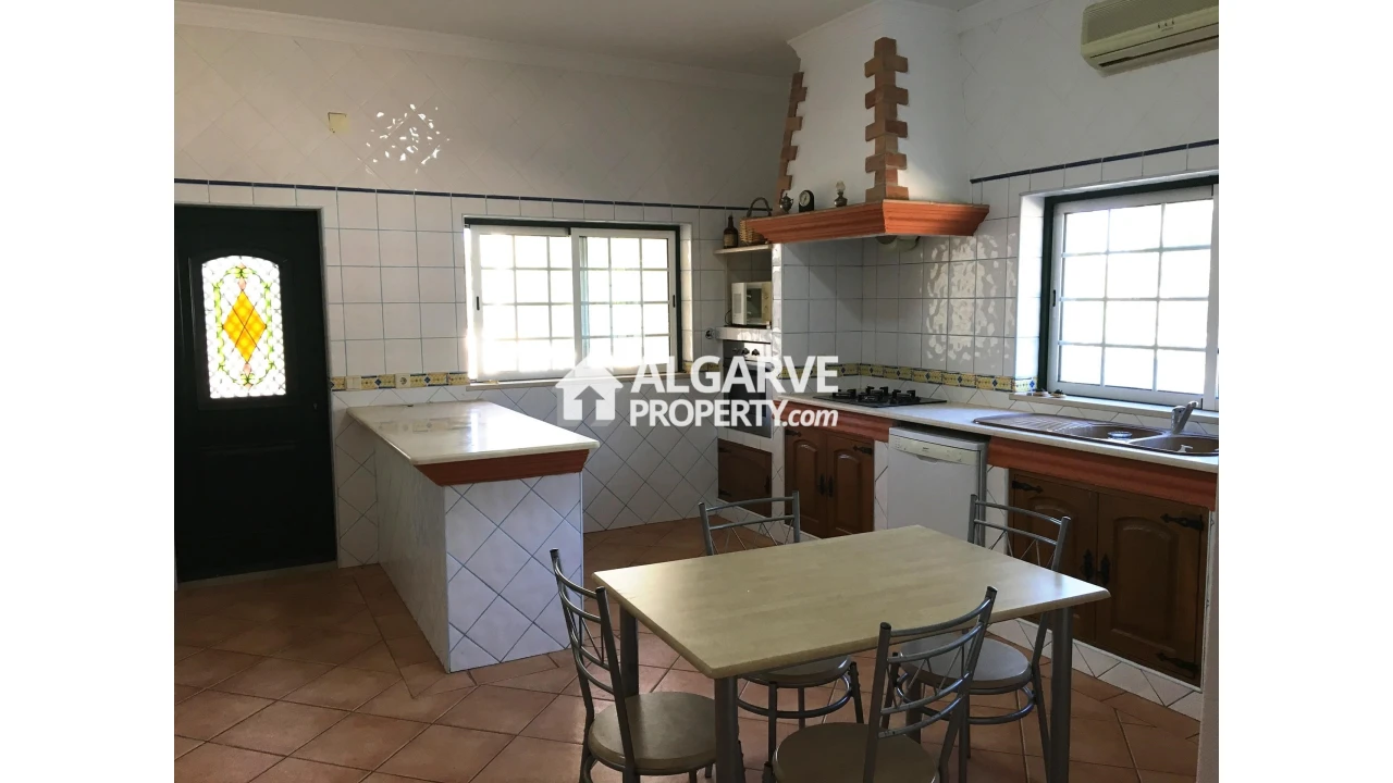 Moradia T6 para Venda em Loule (São Clemente) Foto 4