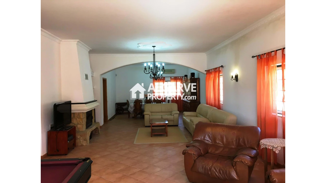 Moradia T6 para Venda em Loule (São Clemente) Foto 10