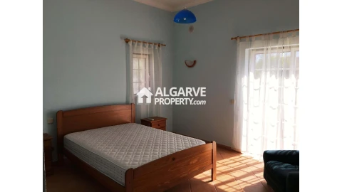 Moradia T6 para Venda em Loule (São Clemente)