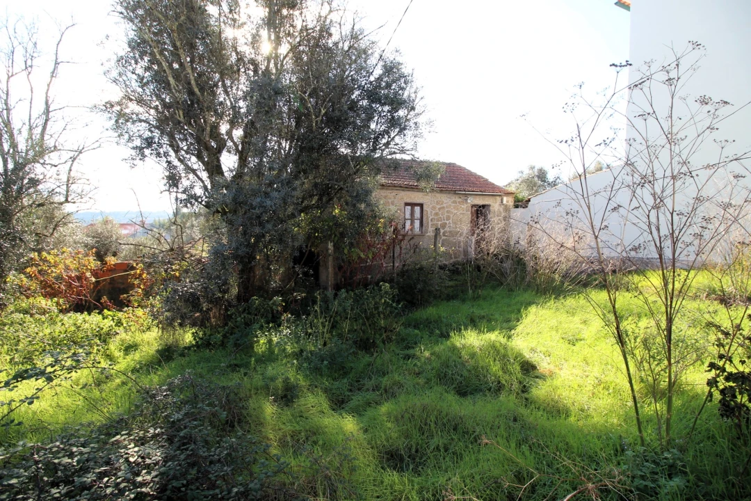 Moradia T1 para Venda em Oliveira do Conde Foto 2