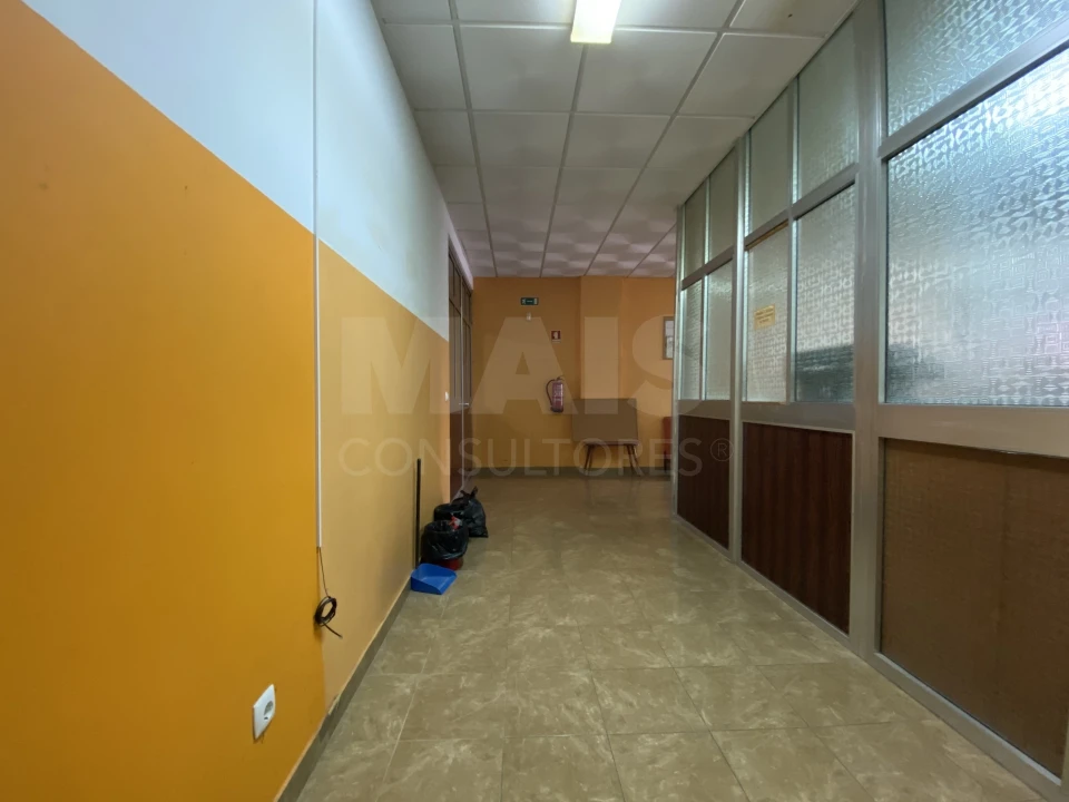 Loja para Venda em Marvila, Ribeira Santarém, São Salvador, São Nicolau Foto 7