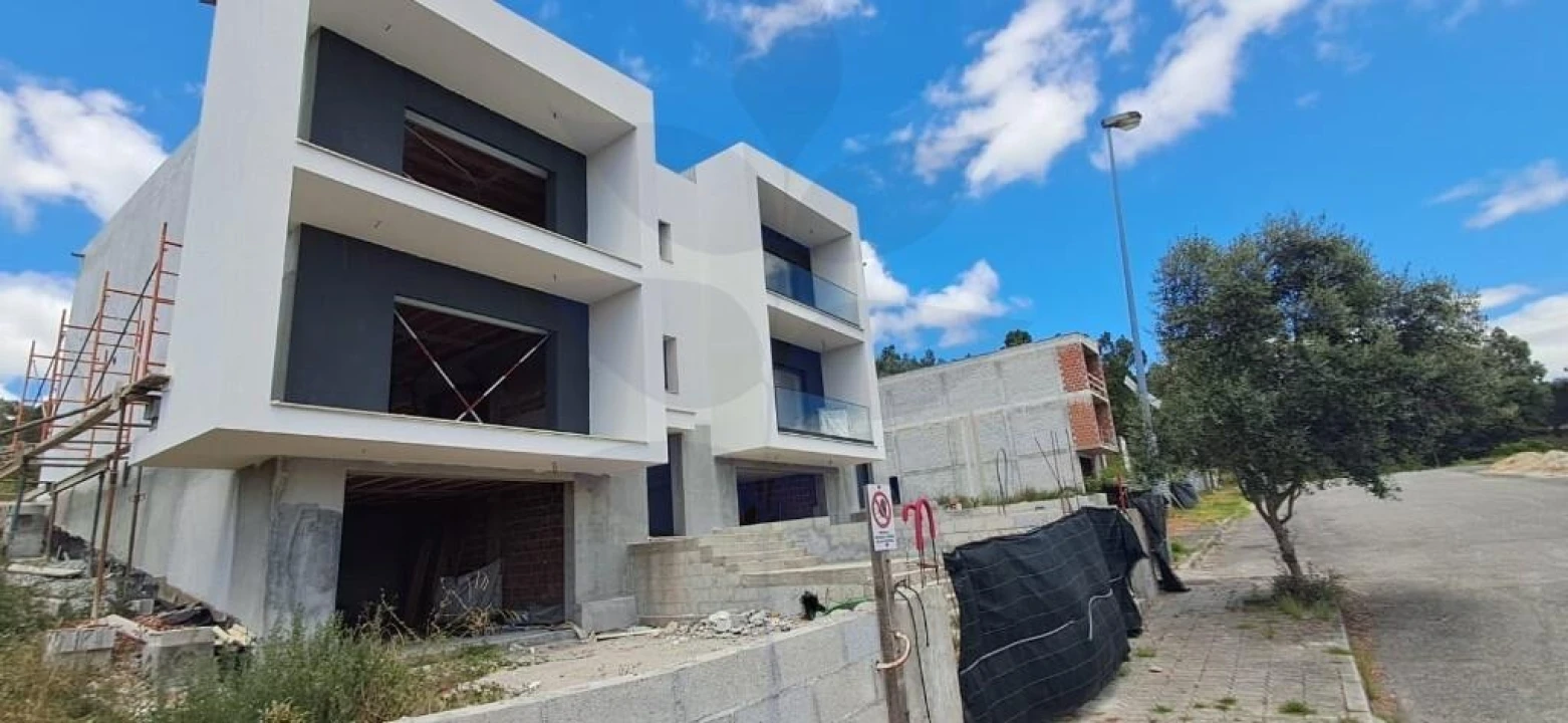 Moradia T3 para Venda em Carreiras (São Miguel) e Carreiras (Santiago) Foto 26