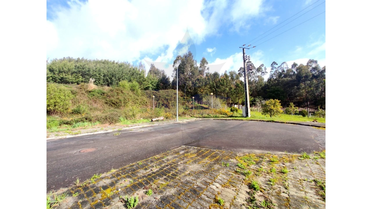 Moradia T3 para Venda em Carreiras (São Miguel) e Carreiras (Santiago) Foto 23