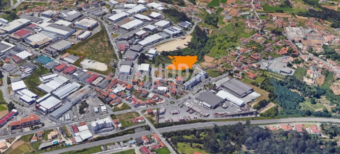 Terreno para Venda em O. Azeméis, Riba-Ul, Ul, Macinhata Seixa, Madail Foto 8