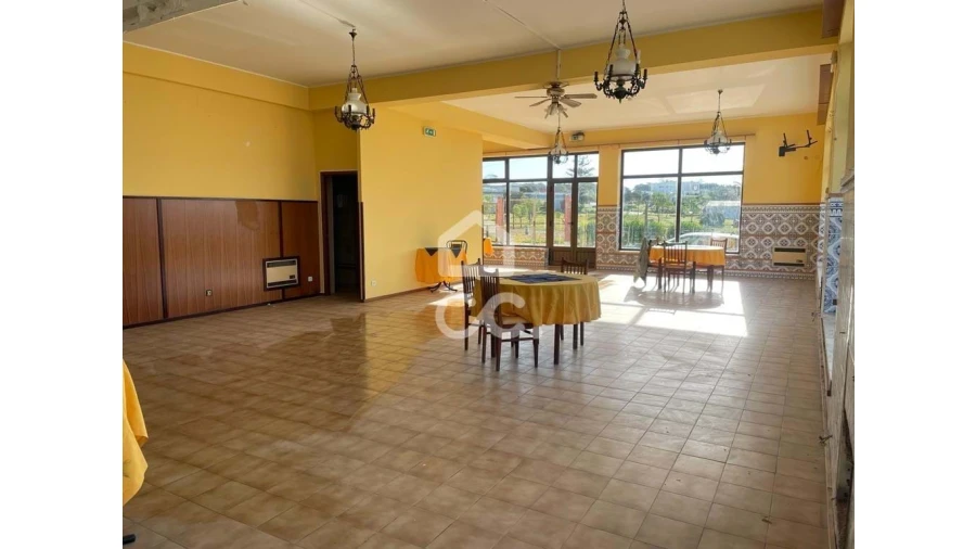 Negócio para Venda em Coimbrão Foto 10