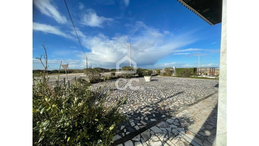 Negócio para Venda em Coimbrão Foto 6