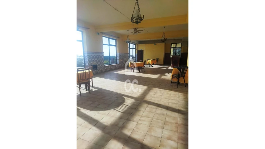 Negócio para Venda em Coimbrão Foto 16