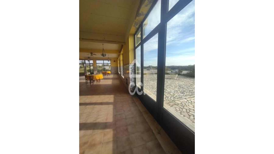Negócio para Venda em Coimbrão Foto 9