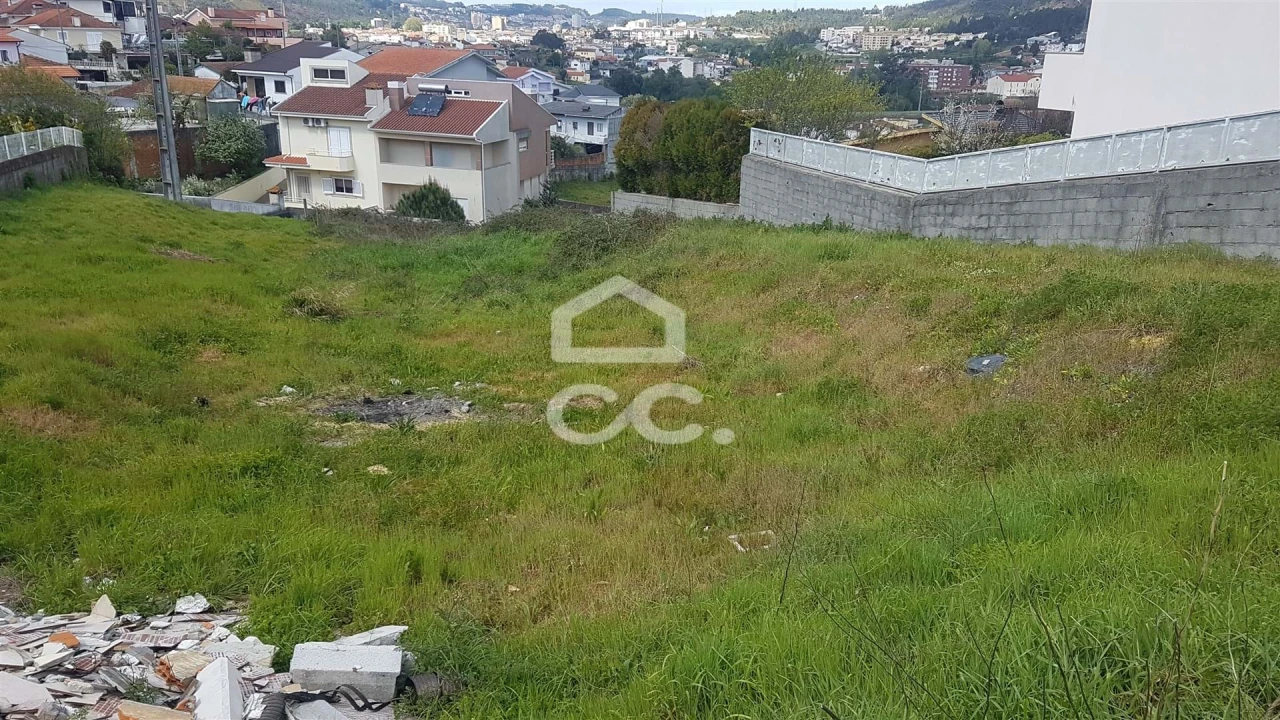 Terreno para Venda em Valongo Foto 6