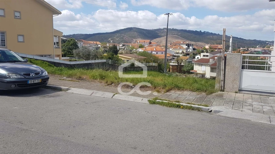 Terreno para Venda em Valongo Foto 4