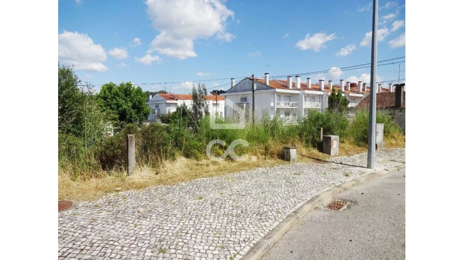 Terreno para Venda em Abraveses Foto 3
