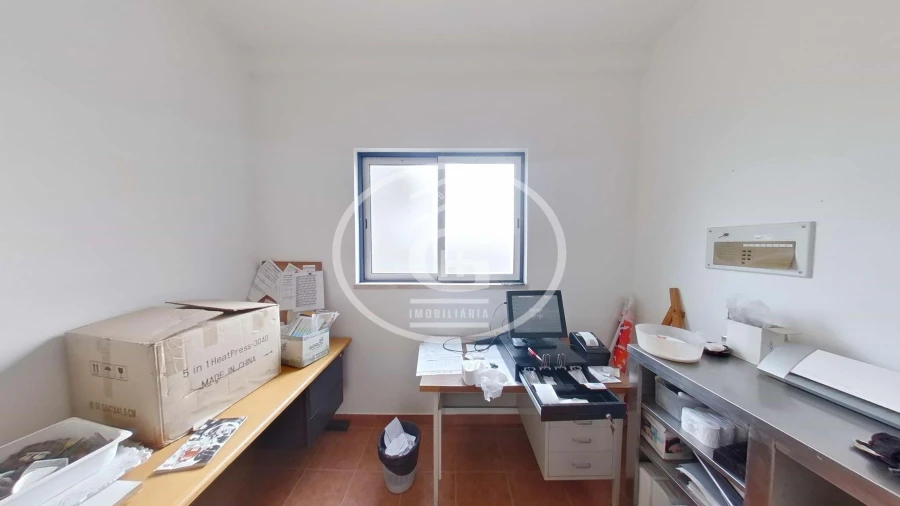 Armazém para Venda em Alpiarça Foto 23