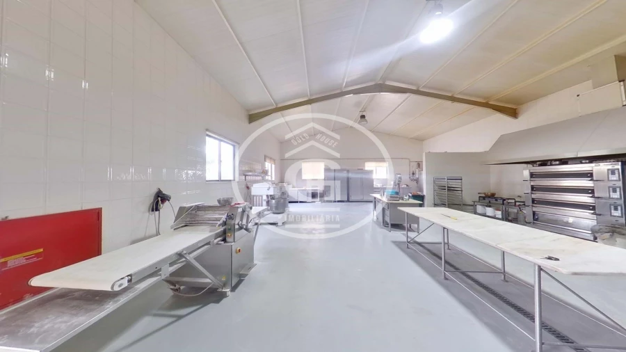 Armazém para Venda em Alpiarça Foto 15