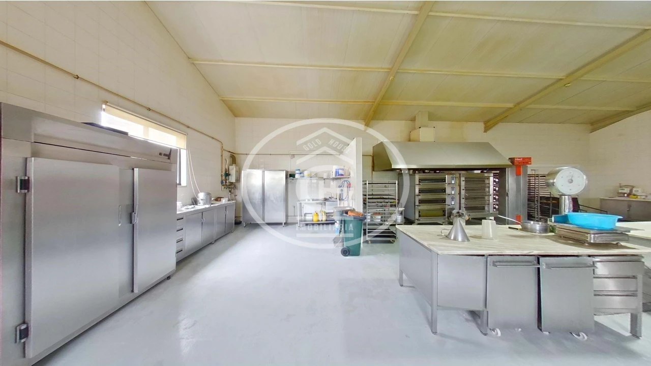 Armazém para Venda em Alpiarça Foto 19