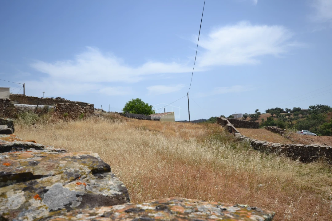 Terreno para Venda em Salir Foto 12