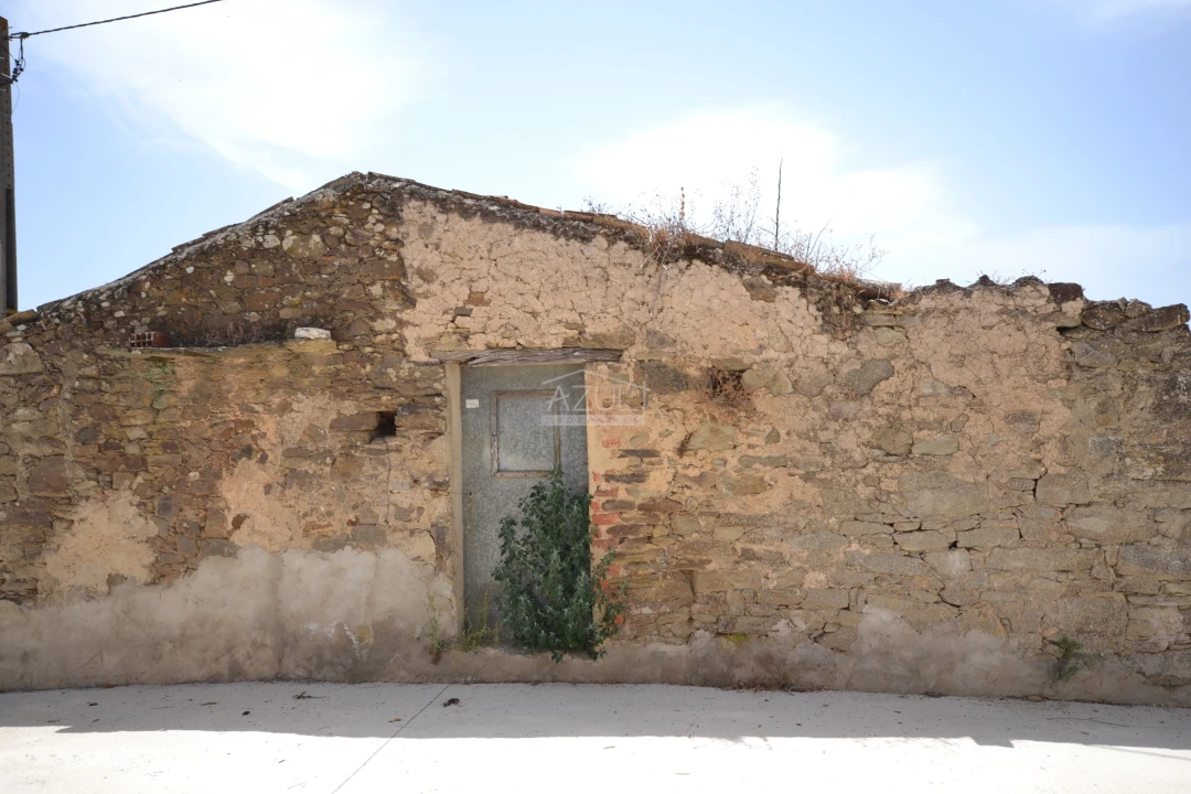 Terreno para Venda em Salir Foto 14