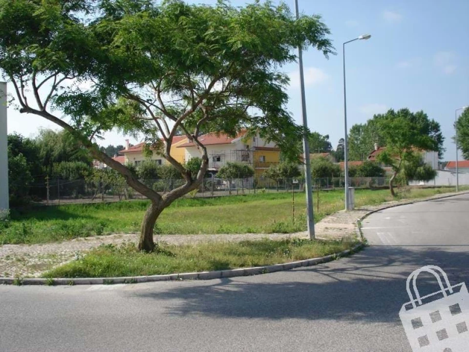 Terreno para Venda em Marinha Grande Foto 2