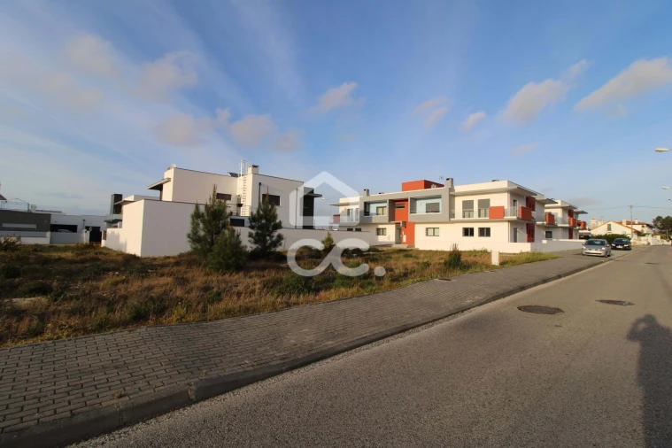 Terreno para Venda em Marinha Grande Foto 8