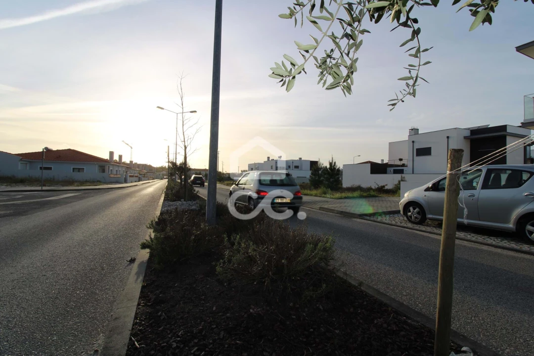 Terreno para Venda em Marinha Grande Foto 10